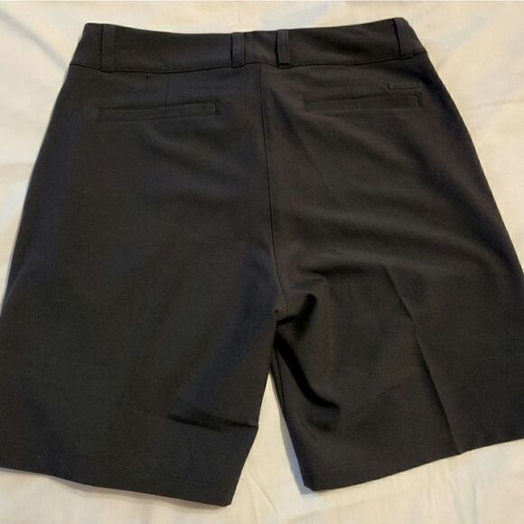 Adidas Women's golf shorts size 6 - Picture 2 of 5